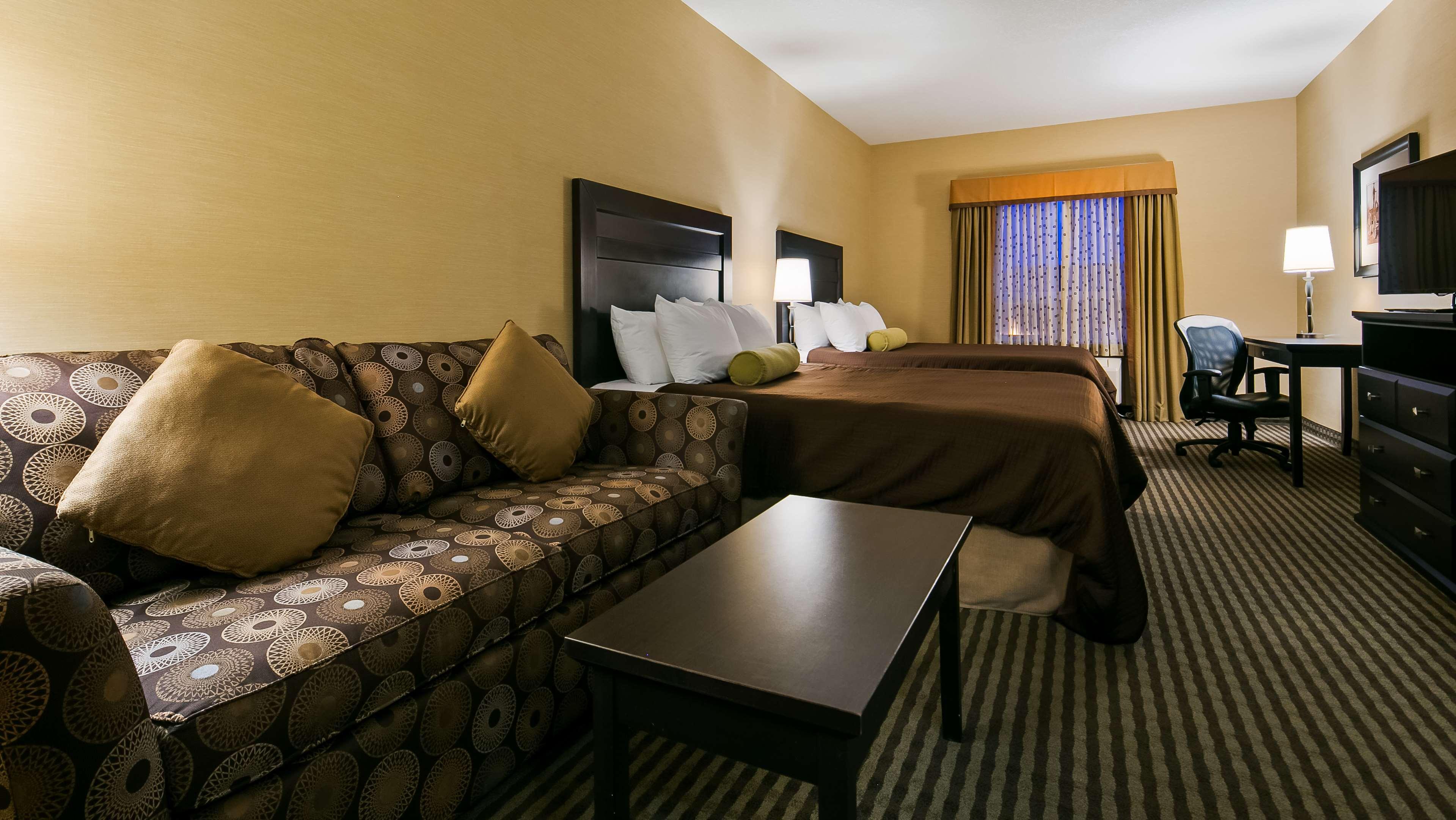 Best Western Sunrise Inn & Suites Stony Plain Экстерьер фото