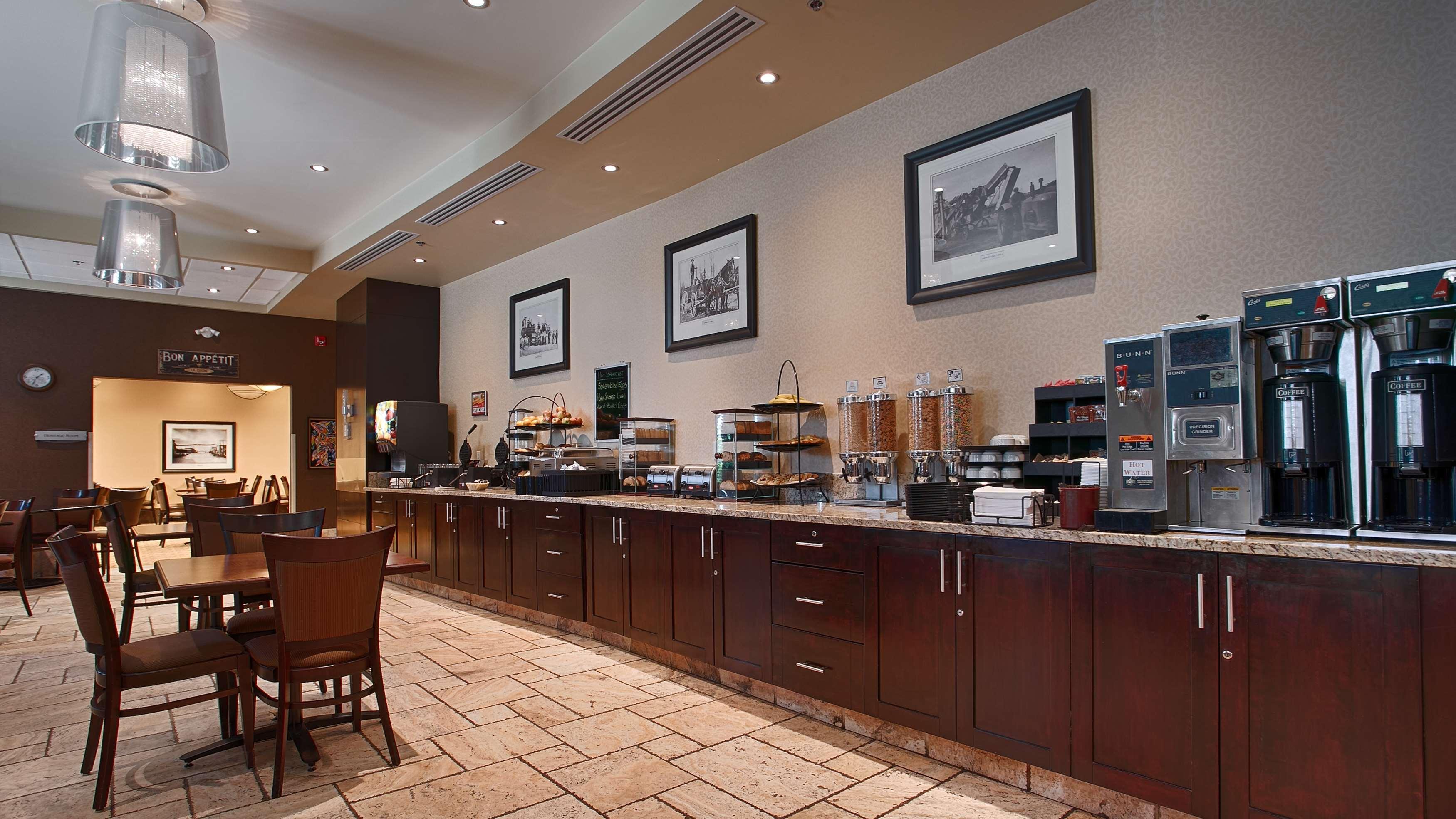 Best Western Sunrise Inn & Suites Stony Plain Экстерьер фото
